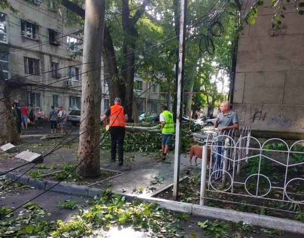 Два десятка сёл в Одесской области и часть города остались без электричества