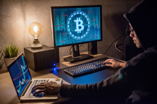 
Анонимным расчетам криптой – конец. Биржи требуют от инвесторов "выйти из сумрака"
