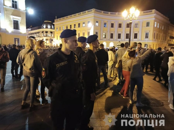 В Одессе всё спокойно: 700 копов и нацгвардейцев следили за порядком в День города 