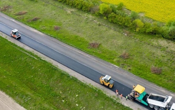 Бюджет-2022: на дорожные работы выделили 124 млрд