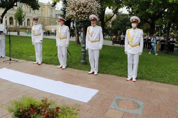 Художник, писатель и драматург — на одесской Аллее звёзд «зажглись» новые имена