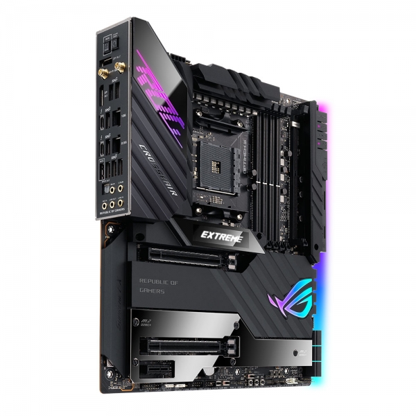 ASUS представляет четыре новые материнские платы серии X570