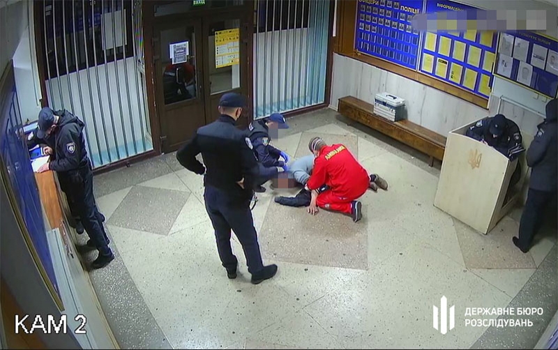 Побили прямо в райвідділі до струсу мозку: в ГБР розповіли, як в поліції знущаються над українцями