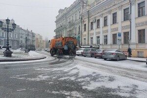 Одессу и области засыпает снегом: какая ситуация на дорогах и трассах 