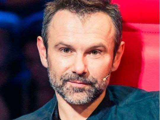 «Дуже схожі»: молодий тато Святослав Вакарчук порадував рідкісним фото з мамою та молодшим братом