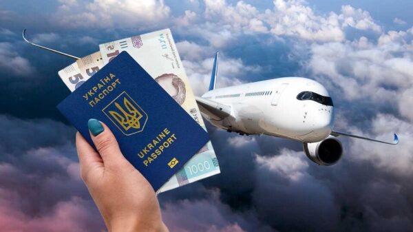 Небо над Украиной могут закрыть: будут ли отменять рейсы и как вернуть деньги за билеты Небо над Украиной могут закрыть: будут ли отменять рейсы и как вернуть деньги за билеты