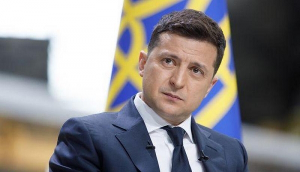 Зеленский опроверг слухи о капитуляции армии