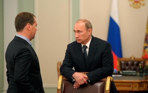 Элита РФ пытается дистанцироваться от Путина - ОП