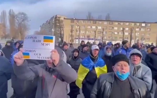 Горсовет Мелитополя объявил госизменниками депутатов Оппоблока