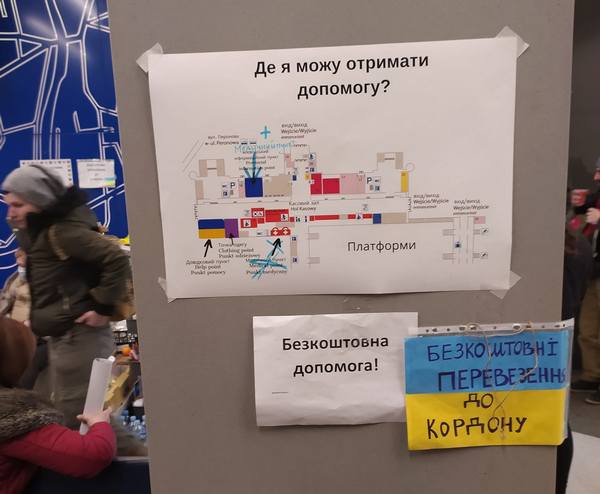 «Що буде завтра, де ми опинимось, ще не знаємо»: журналістка «ФАКТІВ» з Ірпеня про евакуацію до Польщі