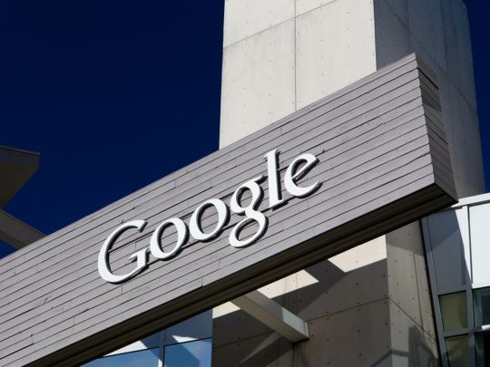 Українські сили контрпропаганди просять Google негайно блокувати результати пошуку, що містять мовну форму — «на Україні»
