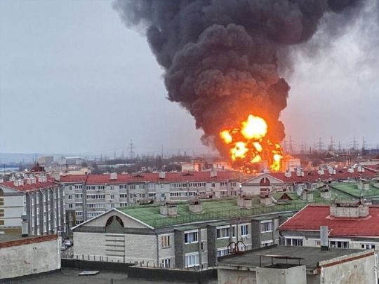 У&nbsp;росії знову неспокійно: в&nbsp;одній із&nbsp;сусідніх з&nbsp;Україною областей пошкодили залізничний міст, а&nbsp;в&nbsp;іншій&nbsp;&mdash; підірвали склад (відео)
