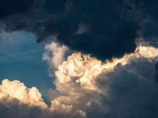 Град та&nbsp;шквали: в&nbsp;Україні оголосили штормове попередження (карта)