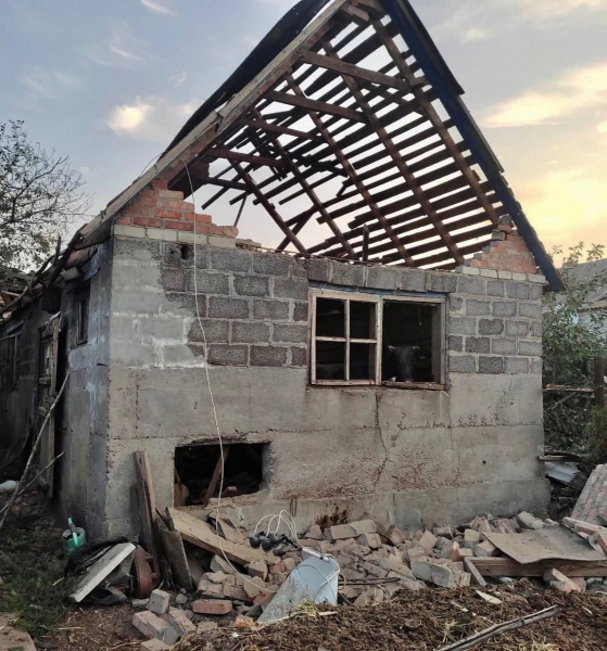 Російський ворог десять разів бив по Дніпропетровській області: постраждали два райони (фото)