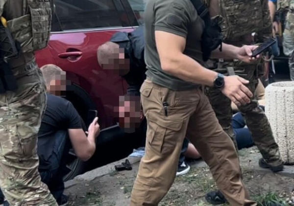 В Одессе задержали мужчин, которые выбивали несуществующие долги из состоятельных горожан