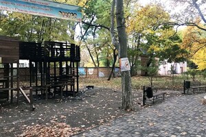 В Одессе вандалы сожгли детскую площадку