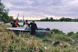 Тушили пожар в квартире и обнаружили утопленника: как прошли сутки у одесских спасателей