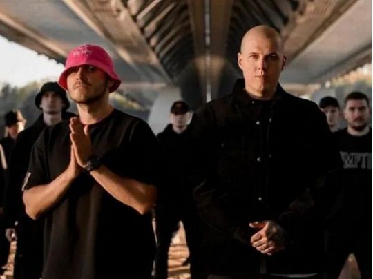 Kalush Orchestra презентували потужний кліп «Nasze Domy»