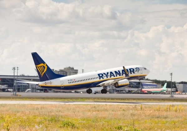 Лоукост Ryanair планирует открыть базу в Одессе после возобновления авиасообщения