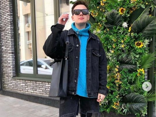 Зверніть увагу на денім та великий шопер: як обрати модну сумку на весну 2023