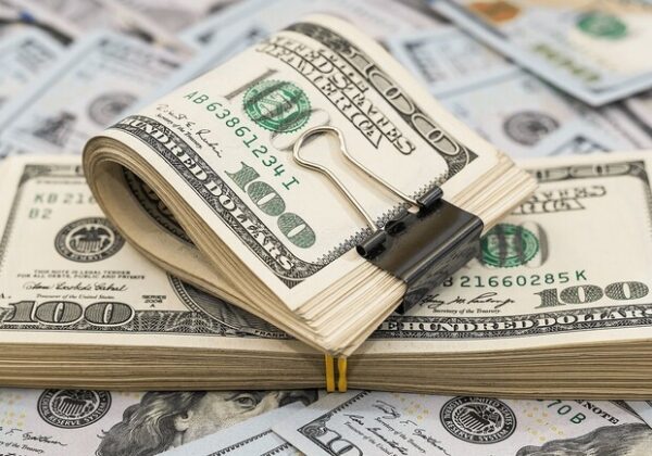 Курс валют в Украине 7 мая 2023: сколько стоит доллар и евро