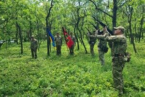 Защищал Украину под Бахмутом: в Одесской области простились с Героем-пограничником