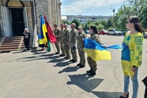Защищал Украину под Бахмутом: в Одесской области простились с Героем-пограничником