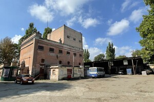 В Одессе продают бывший ликеро-водочный завод