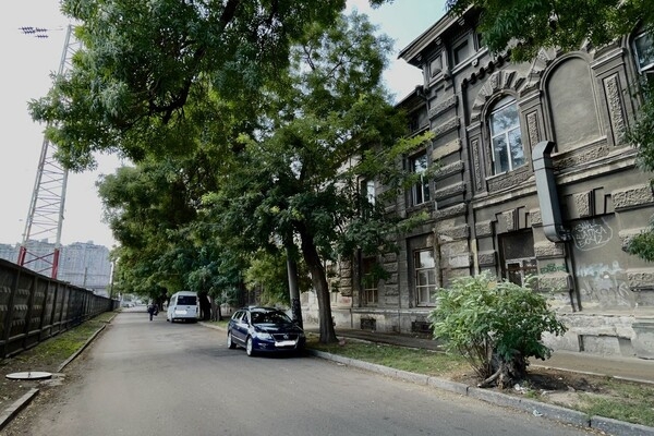 В Одессе продают бывший ликеро-водочный завод
