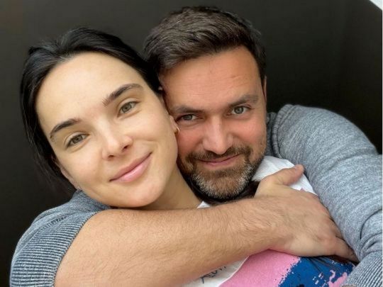 Такий маленький: дружина Тимура Мірошниченка вперше показала названого сина