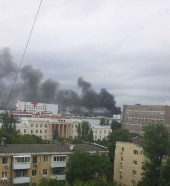 Трусилися вікна і сильно диміло: на заводі ростсельмаш в Ростові-на-Дону сталася «бавовна»