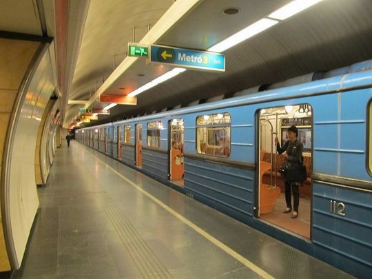 Угорщина отримала дозвіл ЄС на обслуговування російською фірмою вагонів метро, — ЗМІ