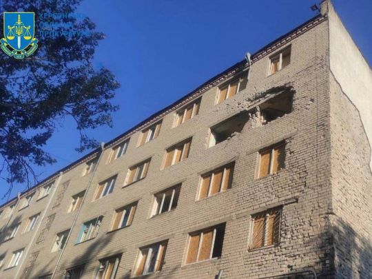 Двоє людей загинули внаслідок обстрілу Херсона вранці 4 липня