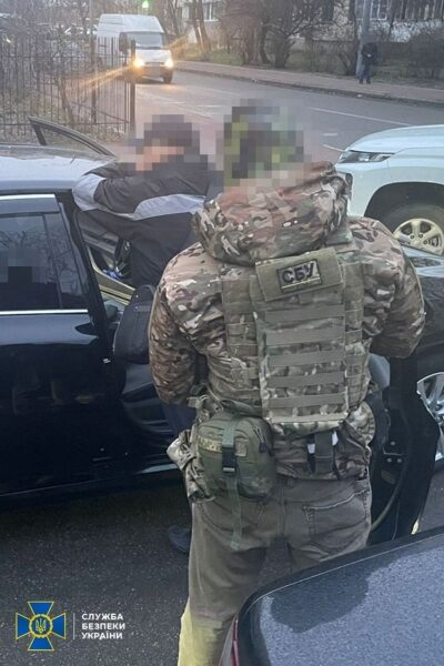 Чиновник Міноборони вкрав на&nbsp;закупівлі снарядів для ЗСУ 1,5 млрд гривень: у&nbsp;СБУ розповіли подробиці (фото)