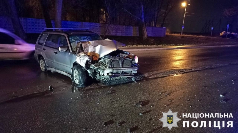 Понад 10 людей постраждали у двох великих ДТП за участю пасажирських автобусів під Києвом (фото)