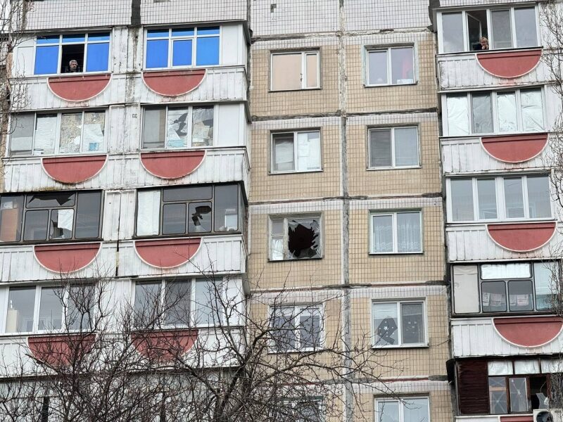 У&nbsp;російському Бєлгороді заявили про &laquo;приліт&raquo; по&nbsp;ТЦ та&nbsp;жертви (фото, відео)