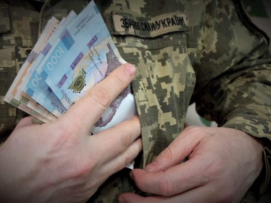 Залежить від вислуги років: адвокат пояснив, як&nbsp;військовослужбовцям оформити пенсію