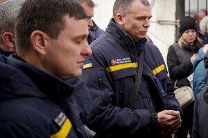В Одесской области простились со спасателями, погибшими во время повторного ракетного удара 15 марта 