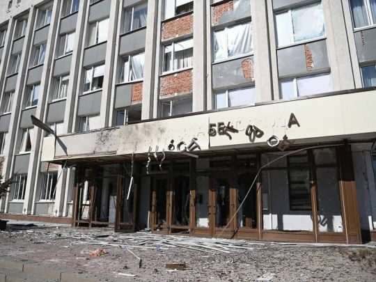 Дрон атакував будівлю міськадміністрації бєлгорода: є&nbsp;постраждалі (фото, відео)