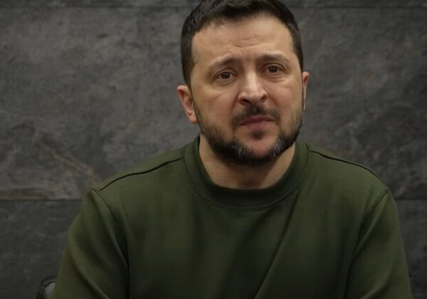 "Я не знаю по кому был этот удар": Зеленский прокомментировал ракетную атаку по порту Одессе "Я не знаю по кому был этот удар": Зеленский прокомментировал ракетную атаку по порту Одессе