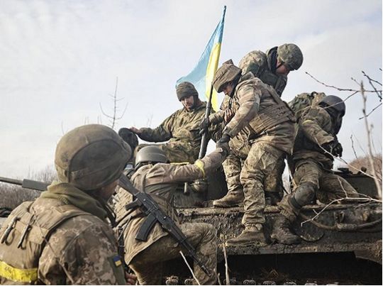 Шлях до нового життя: засуджені зможуть служити на посадах офіцерів та сержантів