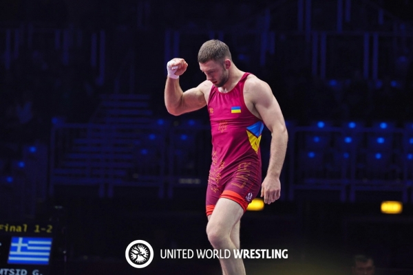 Париж-2024. Сьогодні боротьбу за медалі на Олімпійських іграх розпочне одеський борець Василь МИХАЙЛОВ