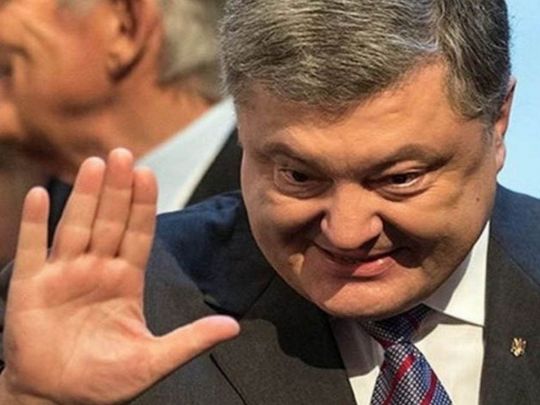 Голова фракції Порошенка оформив на&nbsp;дружину лакшері віллу, поки лідер заявляв, що&nbsp;його команда має бути на&nbsp;фронті,&nbsp;&mdash; експерт