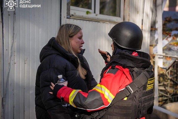 Ракетный удар по Одессе 18 ноября: погибших уже 10, среди них семь полицейских