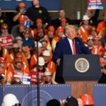 Трамп снова пугает тарифами: теперь на сталь и алюминий