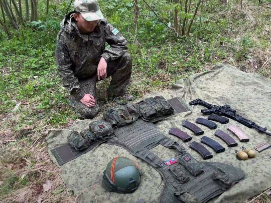 Від росії до Китаю і білорусі: хто одягає і озброює бійців КНДР, які воюють проти України