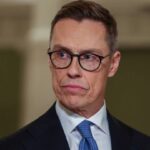 Росіяни кружляють навколо Трампа, щоб вплинути на його думку, — президент Фінляндії