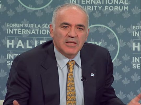 &laquo;Якби не&nbsp;Україна, російські танки вже були&nbsp;б у&nbsp;Польщі&raquo;: російський опозиціонер розкритикував позицію США щодо України