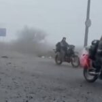 Зовсім не так, як у Бахмуті: росіяни на квадроциклах штурмують Покровськ