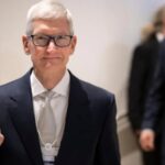 Apple отчитывается о рекордных продажах iPhone на фоне спада в сегменте Mac